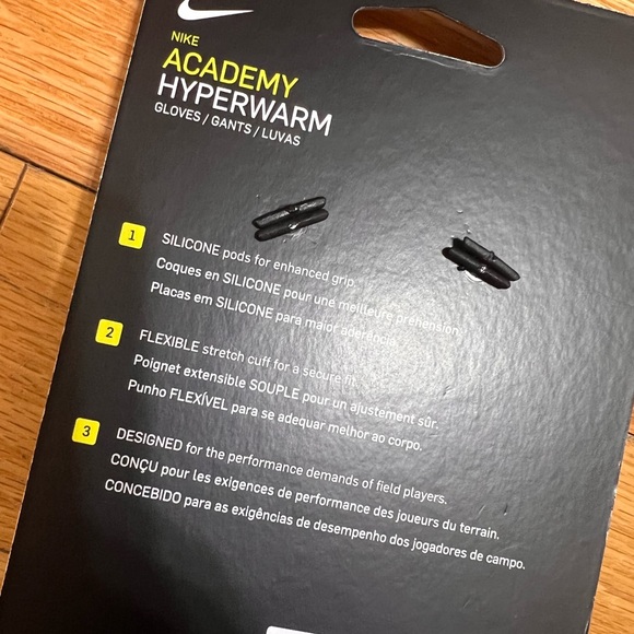 Nike Gloves Youth brand new authentic - Picture 9 of 9